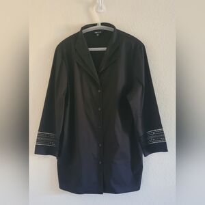 Misook Black Button-Up Shirt Eyelet Lace Sleeves. Sz.M Like New. Ultra Preppy